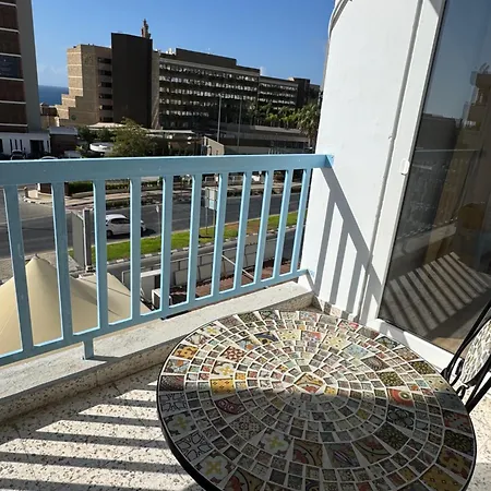 Seaview Elegance Appartamento *