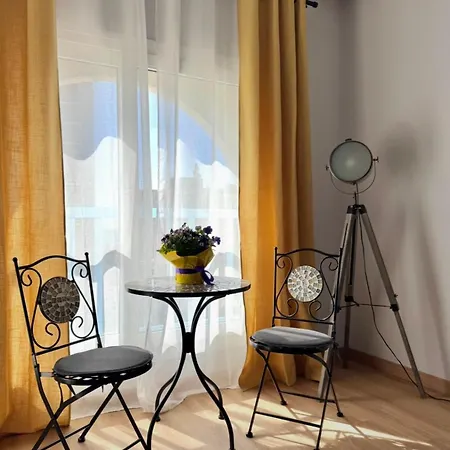 Seaview Elegance Apartament *